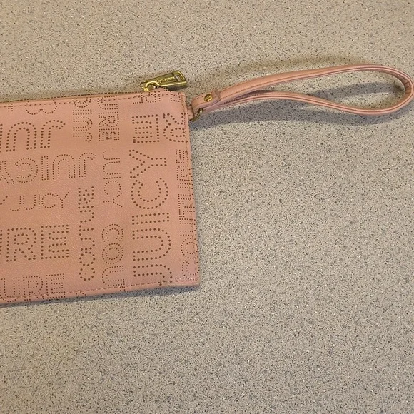 Juicy Couture Brand Light Pink Wristlet-NWOT - Picture 5 of 12